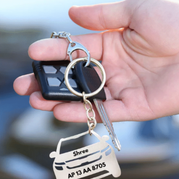 METAL KEYCHAIN FOR CARS